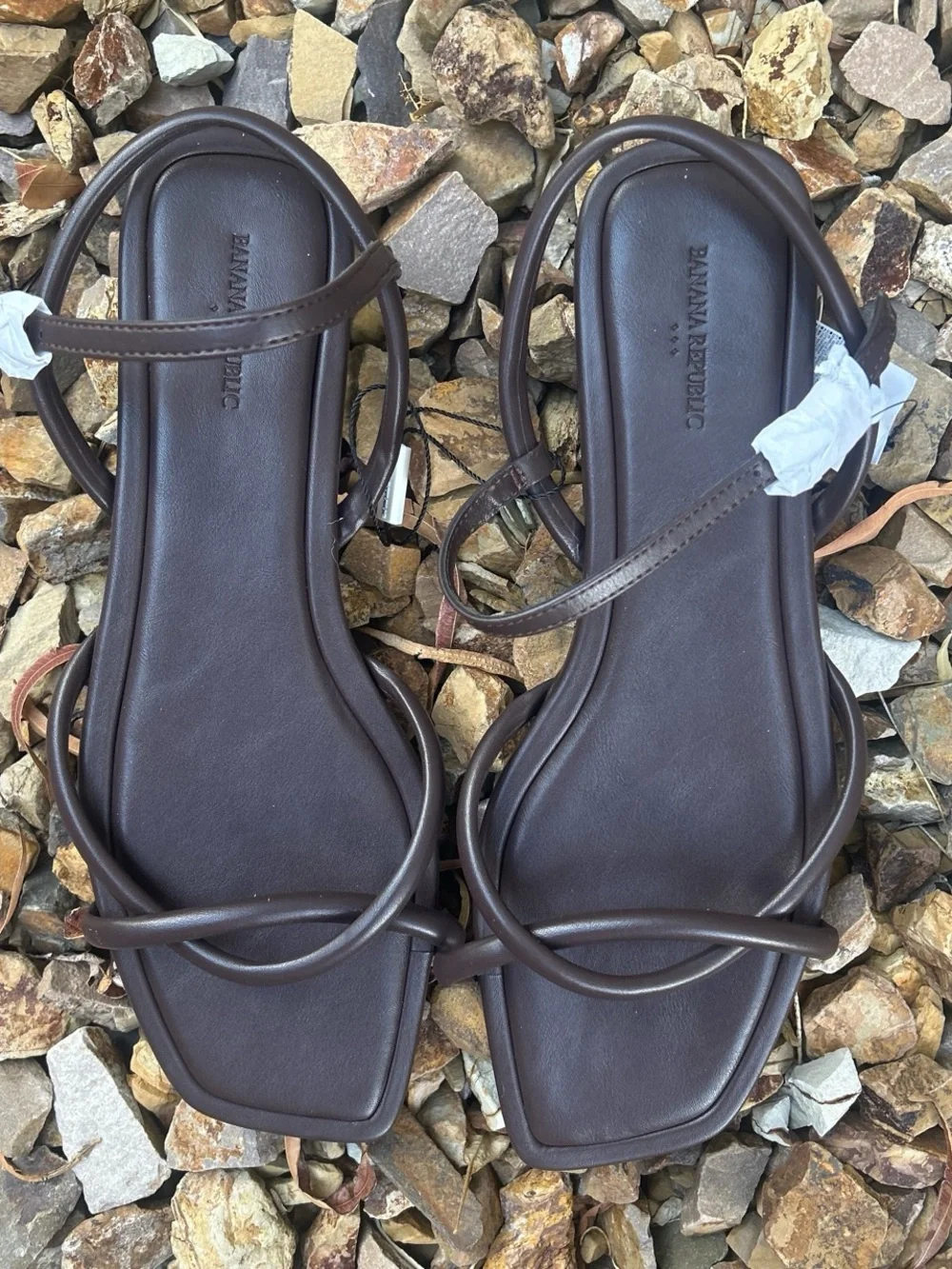 NWT Women’s Banana Republic Dark Brown Strappy Square-Toe Sandals size 10